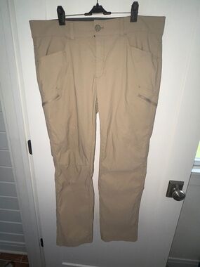 NWOT Eddie Bauer cargo hiking pants men's 38x30